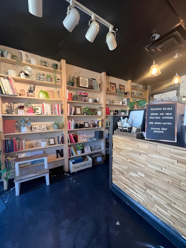 Projekt Blend bookshelves